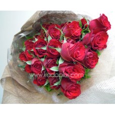30 Red Roses Long Bouquet