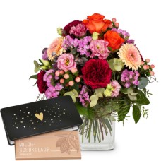 Colorful Wishes with Munz bar of chocolate Heart (Minimum)