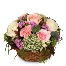 A Basket full of Poetry with Roses (Minimum)