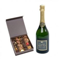 CHOCOLATES AND CHAMPAGNE DEUTZ (NUMBER OF CHOCOLATES(25))