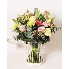 Elegant Pastel Bouquet (Small)