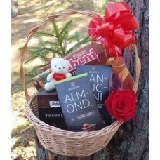Soft toy teddy bear with sweet chocolate set
