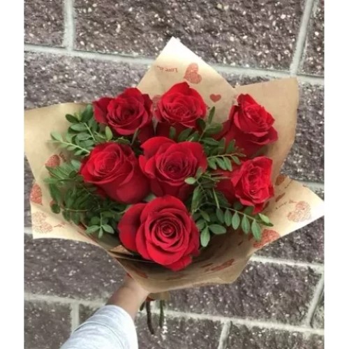 Bouquet of 7 red roses