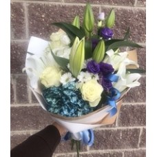 Bouquet of roses, lilies, eustoma