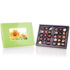 Maxi green non-alcoholic postcard