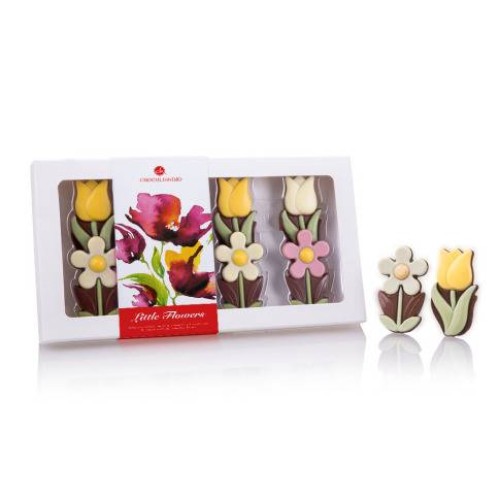 Milk chocolate flowers