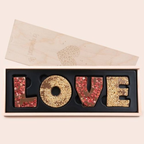 Milky Love lettering