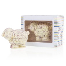 Mini white chocolate sheep