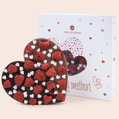 Milky-dessert heart XL with raspberries