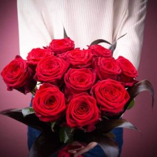 Bouquet of red roses
