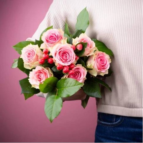 Bouquet of pink roses