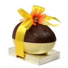 Luxury Filled Easter Egg White / Dark Callebaut Chocolate 850 Grams