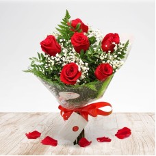 Bouquet of 6 Red Roses