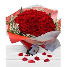 Bouquet of 101 red roses for Valentine's Day