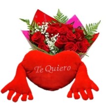 Bouquet of 15 red roses and a large heart for Valentine's Day