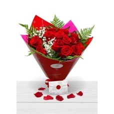 Bouquet of 15 red roses for Valentine's Day