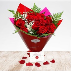 15 Red Roses