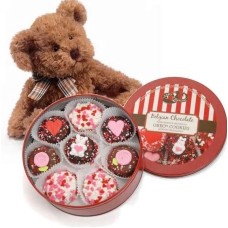 Tin of 16 Chocolate Valentine Oreos & Lil' Russ Bear