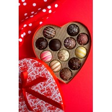 Valentine's Day Heart 12 Truffles