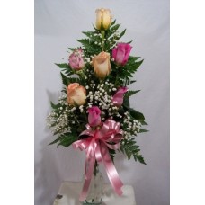 6 Roses Arrangement