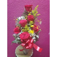 6 Roses Arrangement