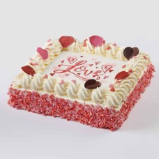 Valentine's Day whipped cream cake (10 persons)