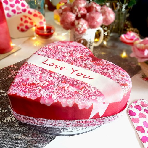 Love Cake In Heart Shape (Size L)