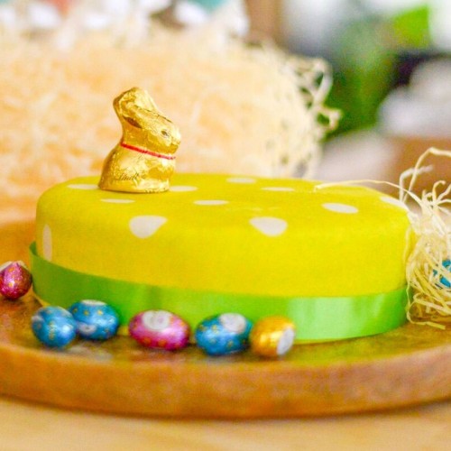 Easter cake special (Small (18 cm(6-8 pieces)))
