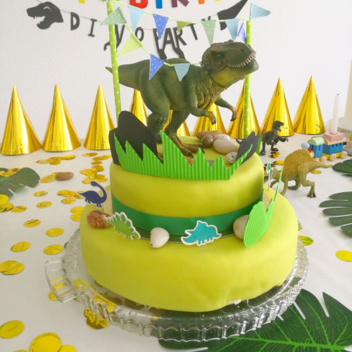Green cake with silk ribbon (Medium(20 bits))