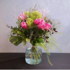 TULIP CARESS BOUQUET