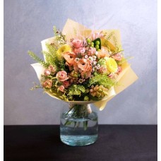 CREAM DELIGHT BOUQUET