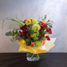Arm bouquet of cluster roses
