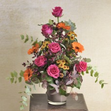 Rose bouquet for autumn