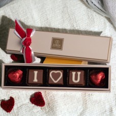 LUXURY CHOCOLATE Valentines day Love Gift Magical ILU Box with 5 milk chocolates For Girlfriend | Boyfriend Anniversary Gifts For Wife | Husband | Love Chocolates | Chocolate Hamper For Couples