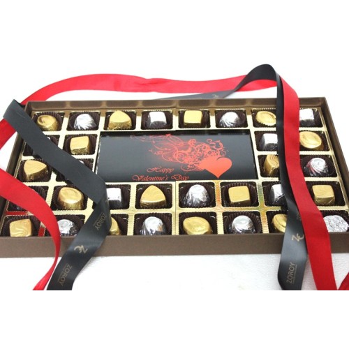 Love Extravaganza With 30 Assorted Chocolates And A Happy Valentine'S Day Bar Of 200Gm Milk Choocolate